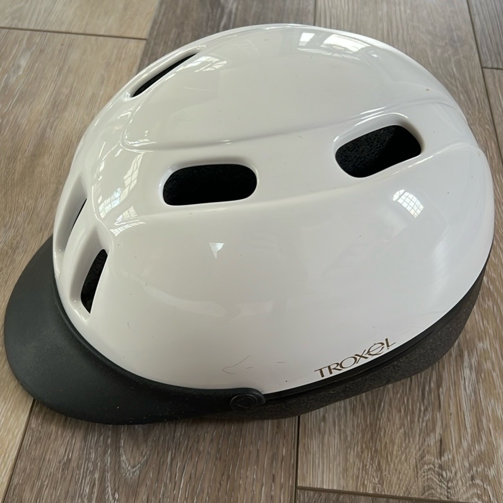 Troxl Equestrian Helmet-M
